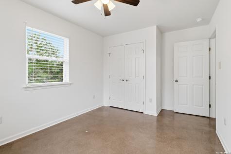1060 Poplar Court Fischer TX 78623