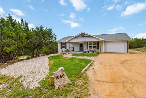 1060 Poplar Court Fischer TX 78623