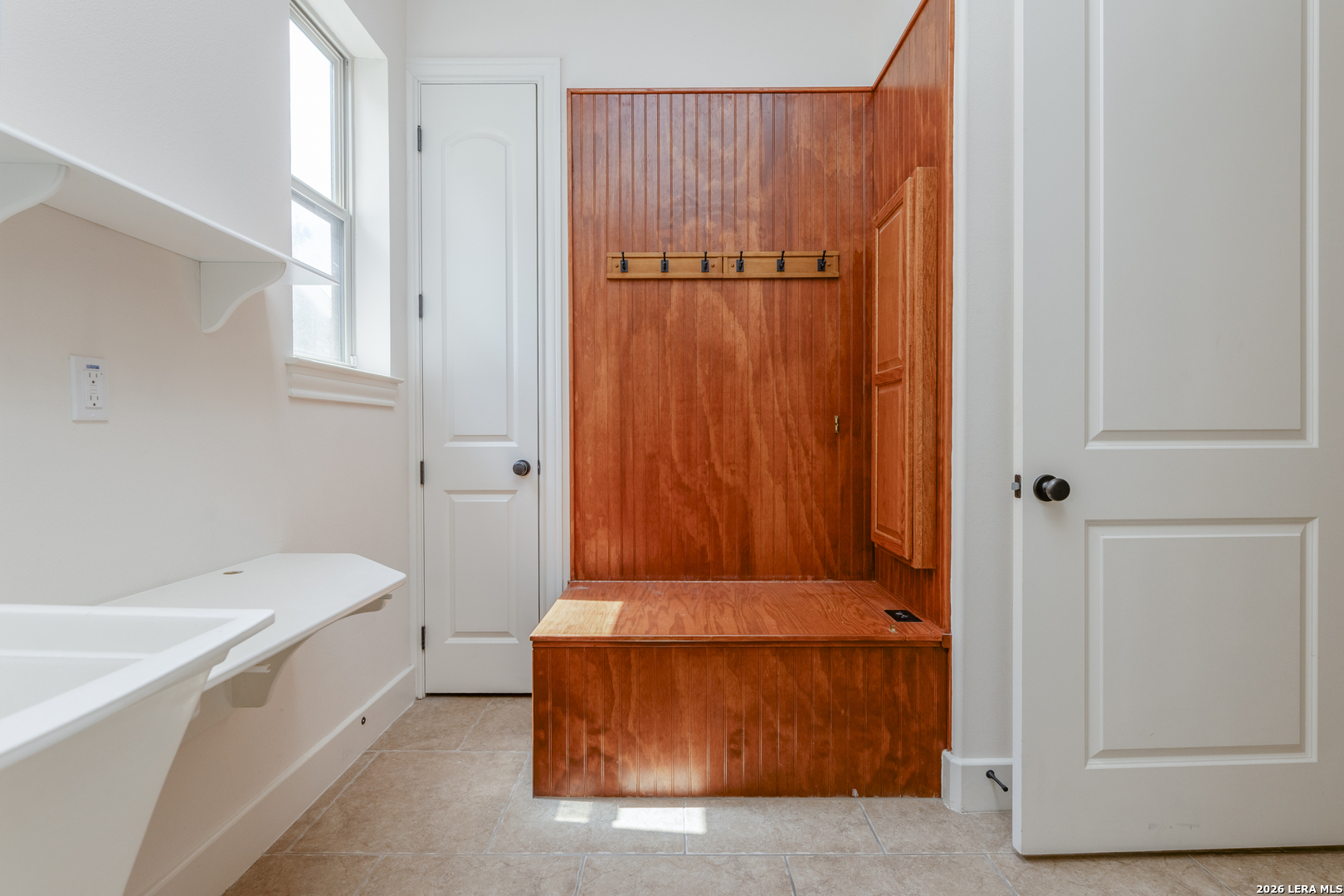 410 Queen Anne Court San Antonio TX 78209