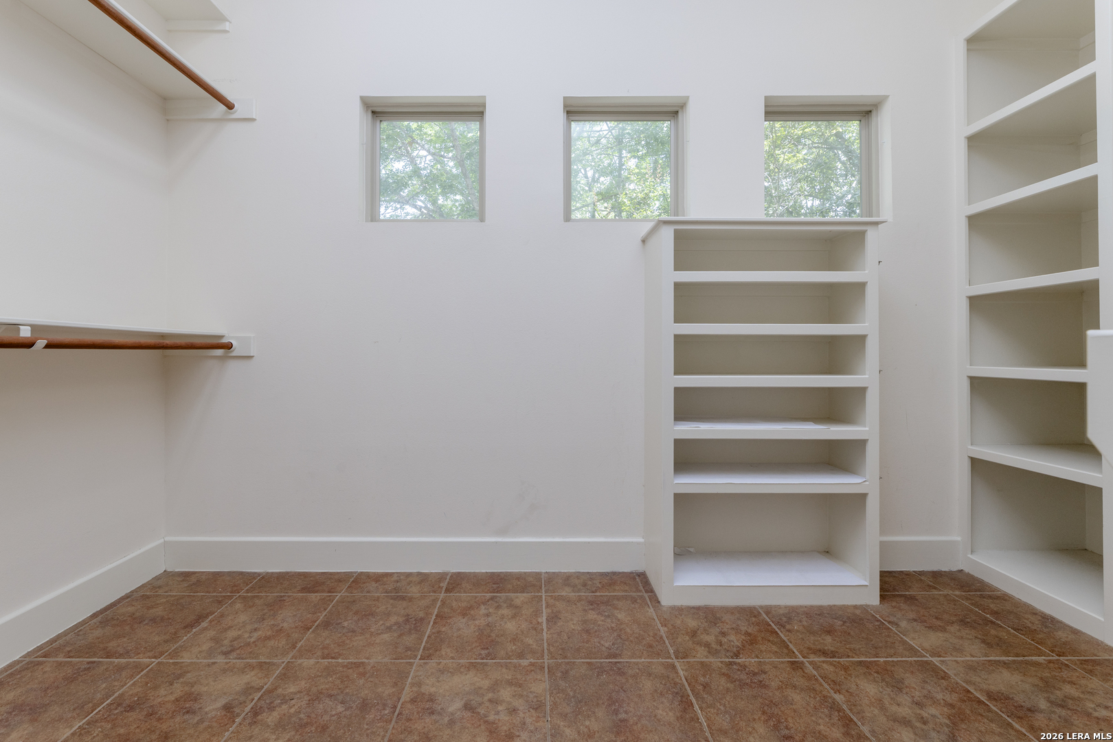 410 Queen Anne Court San Antonio TX 78209