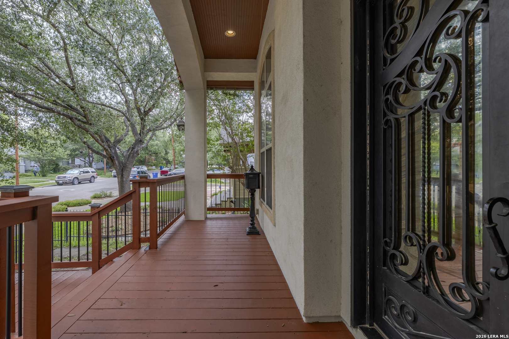 410 Queen Anne Court San Antonio TX 78209