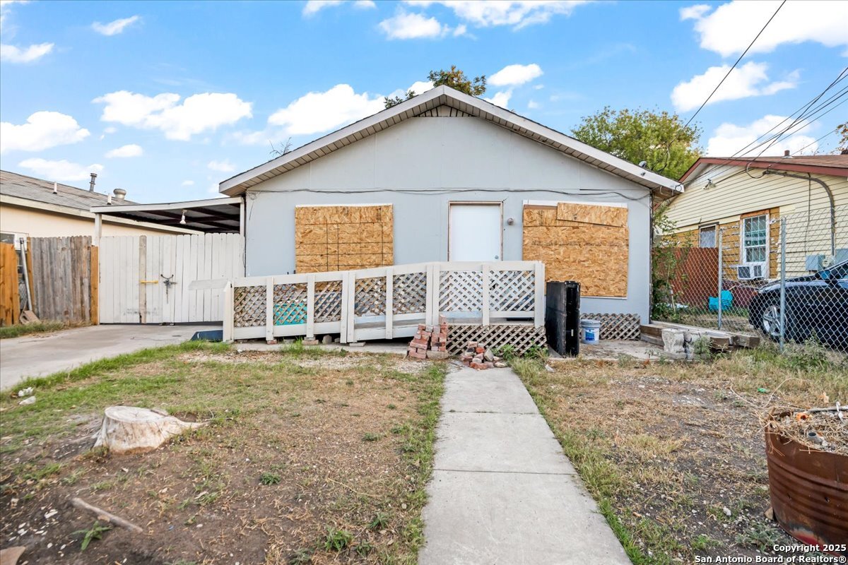 1026 Fitch San Antonio TX 78211