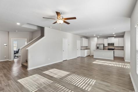 605 Oleander Creek Seguin TX 78155
