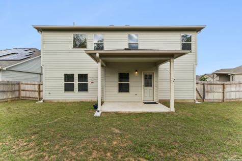 605 Oleander Creek Seguin TX 78155