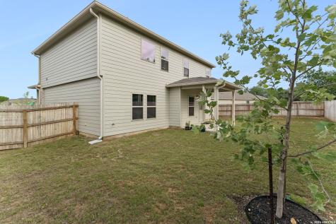 605 Oleander Creek Seguin TX 78155