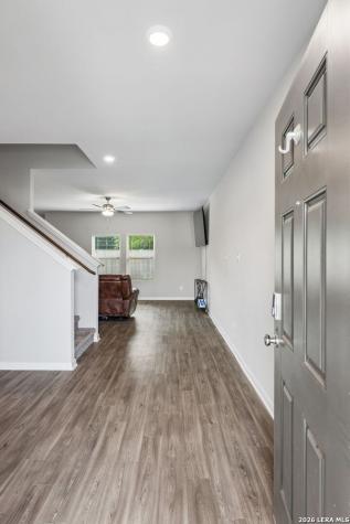 605 Oleander Creek Seguin TX 78155