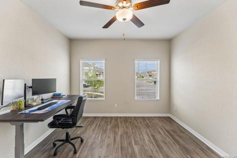 605 Oleander Creek Seguin TX 78155