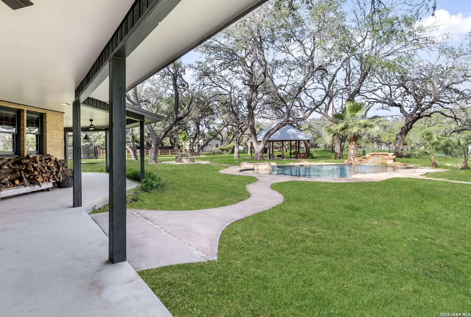 114 Massad Drive Pleasanton TX 78064