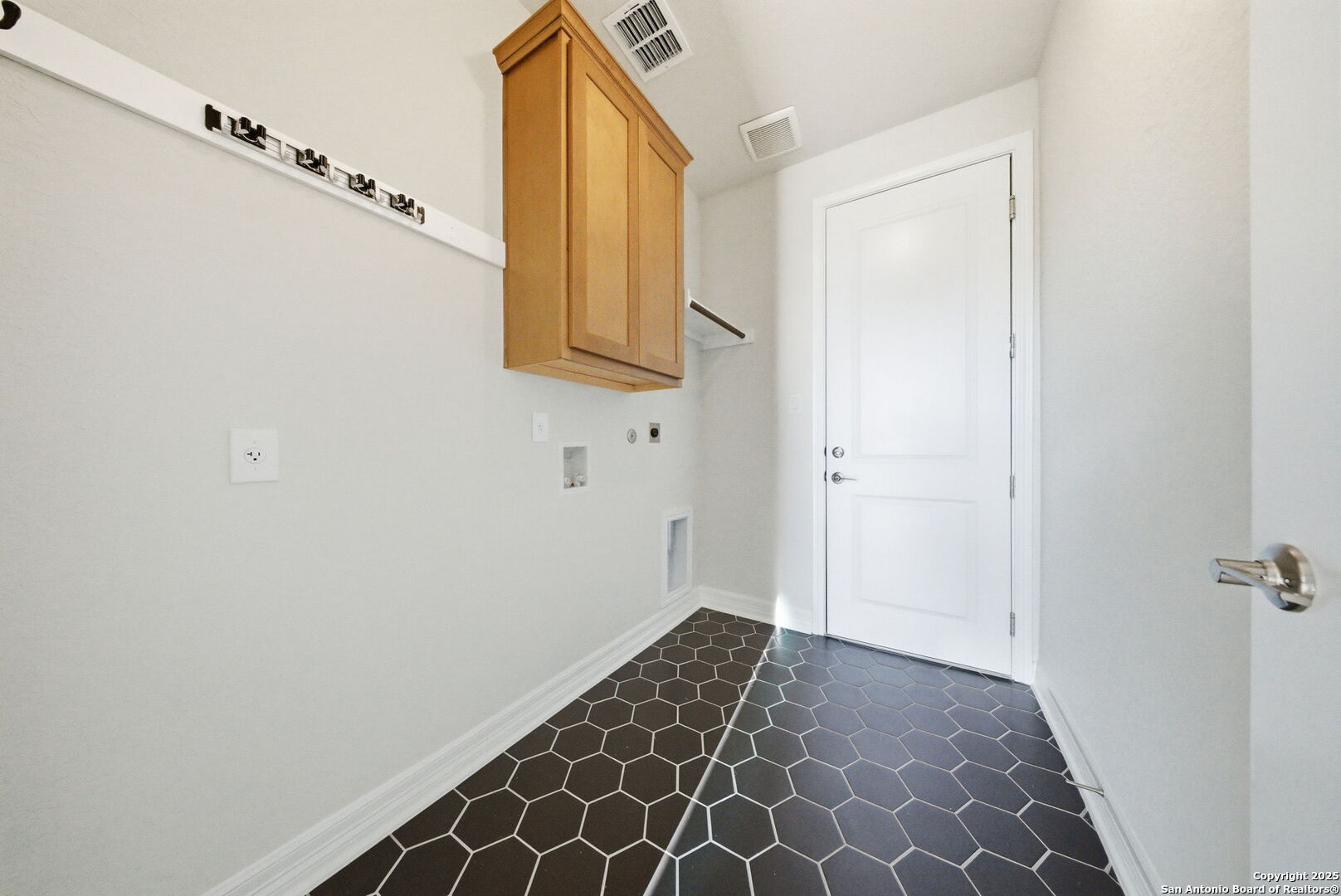 662 Hidden View New Braunfels TX 78130