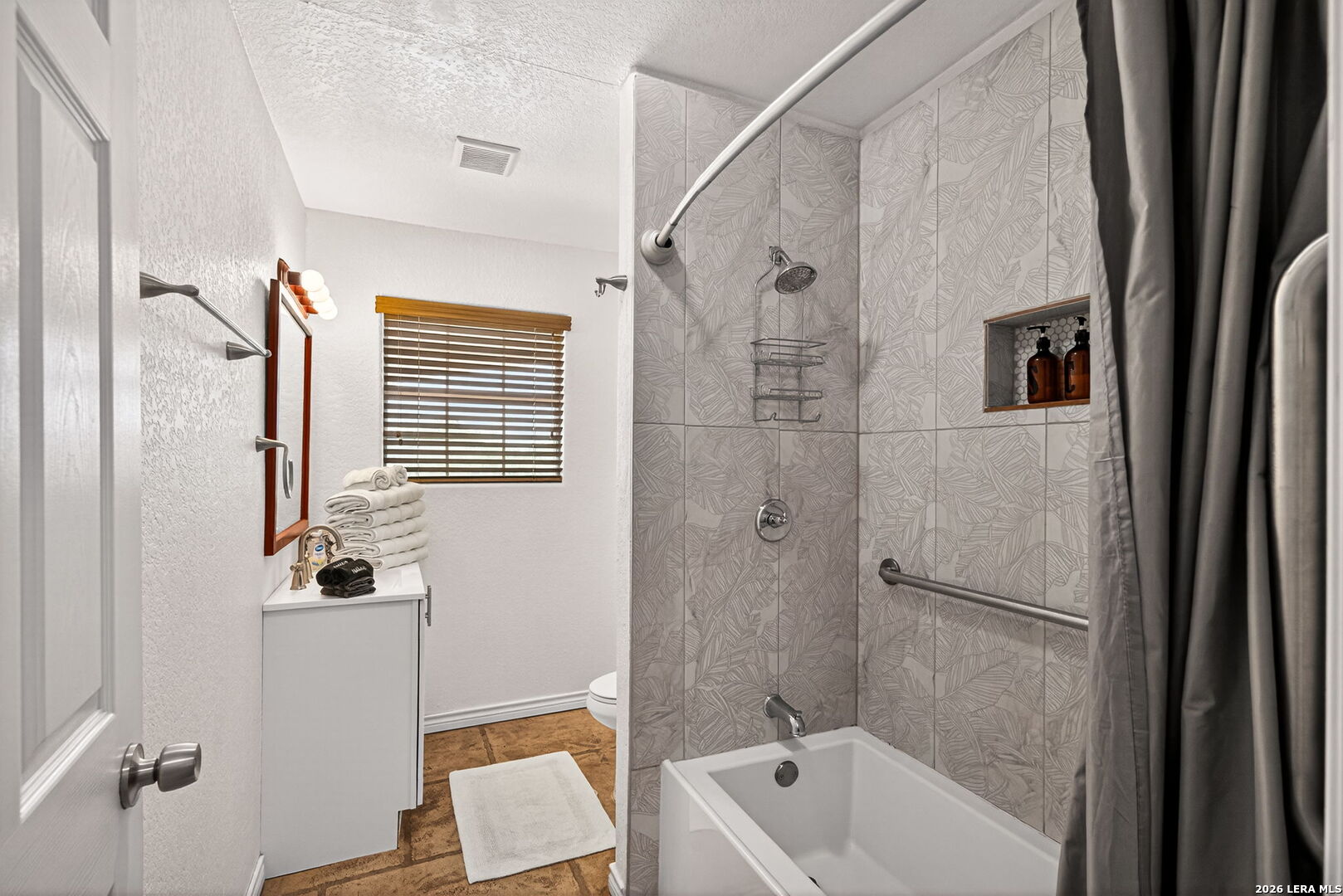 515 W Crestline Drive San Antonio TX 78228