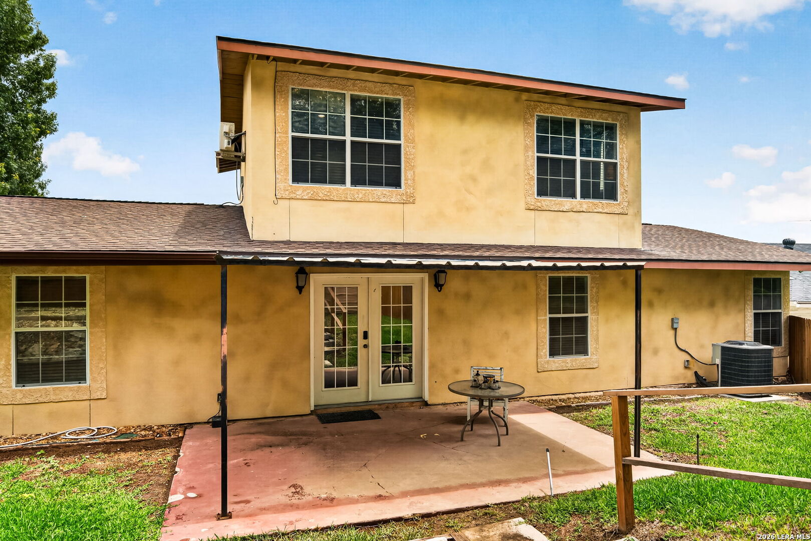 515 W Crestline Drive San Antonio TX 78228