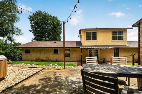 515 W Crestline Drive San Antonio TX 78228