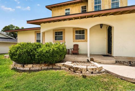 515 W Crestline Drive San Antonio TX 78228