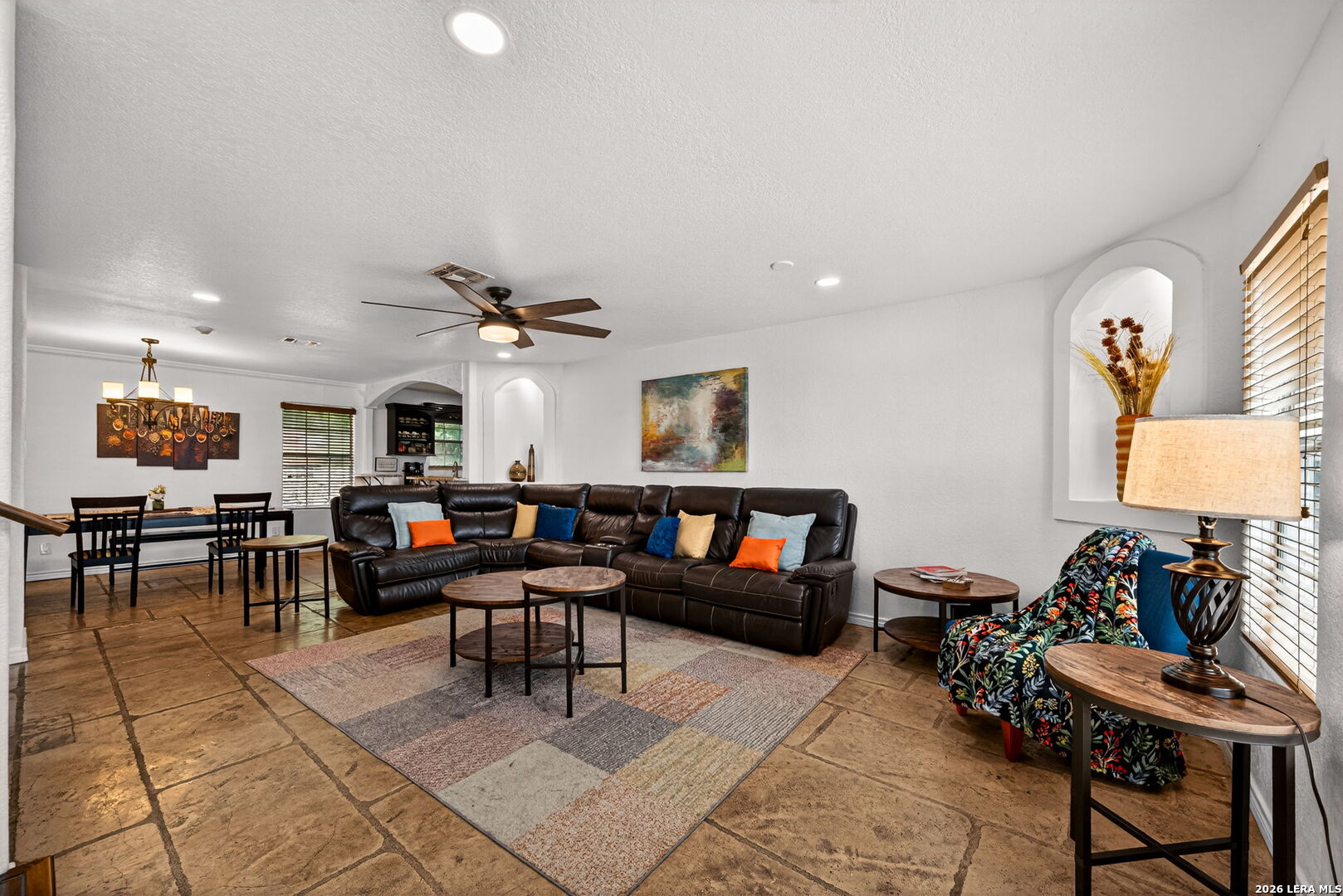 515 W Crestline Drive San Antonio TX 78228