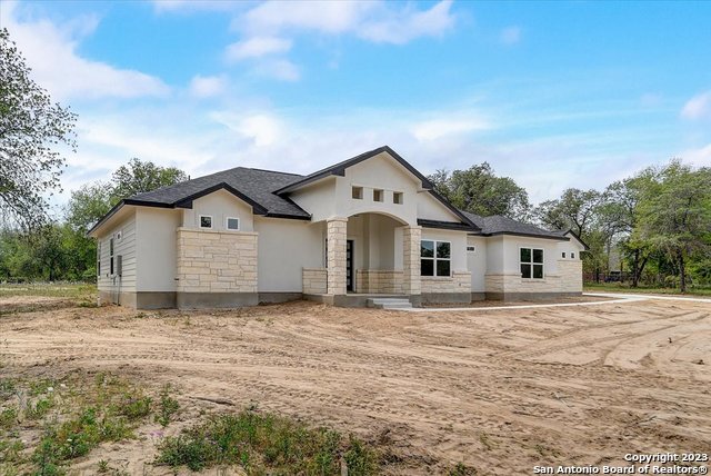 187 County Road 6870 Natalia TX 78059