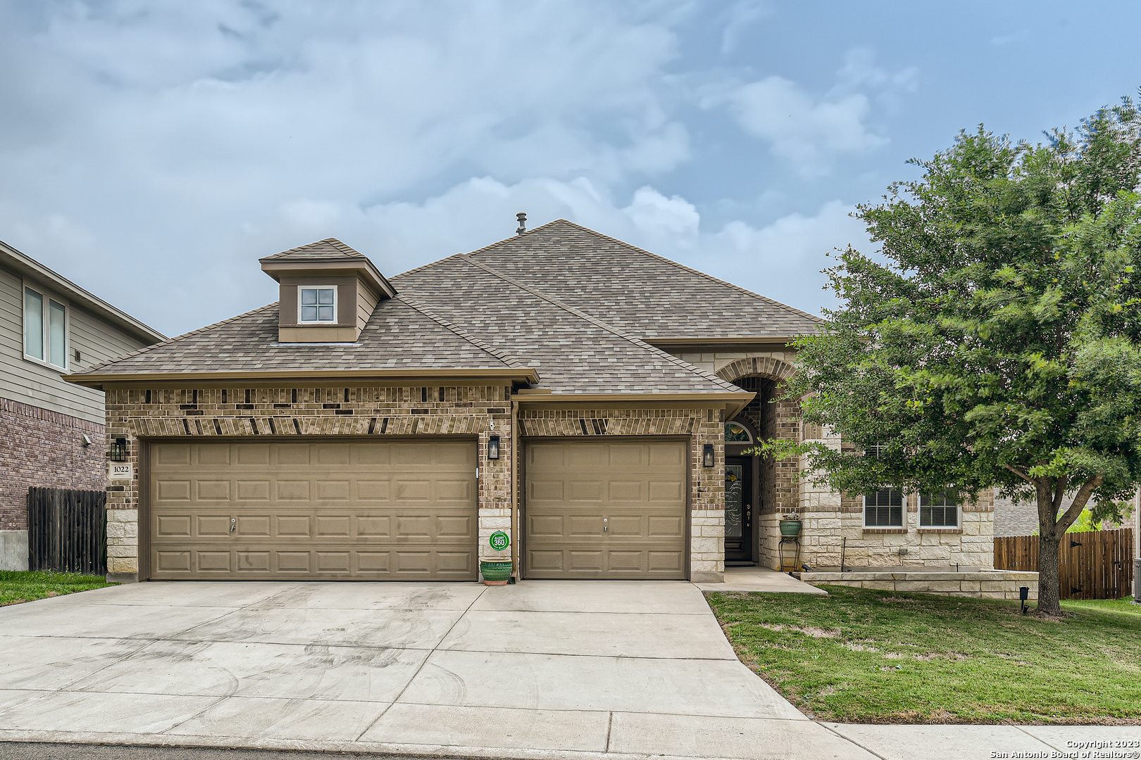 1022 Faith Ranch San Antonio TX 78245