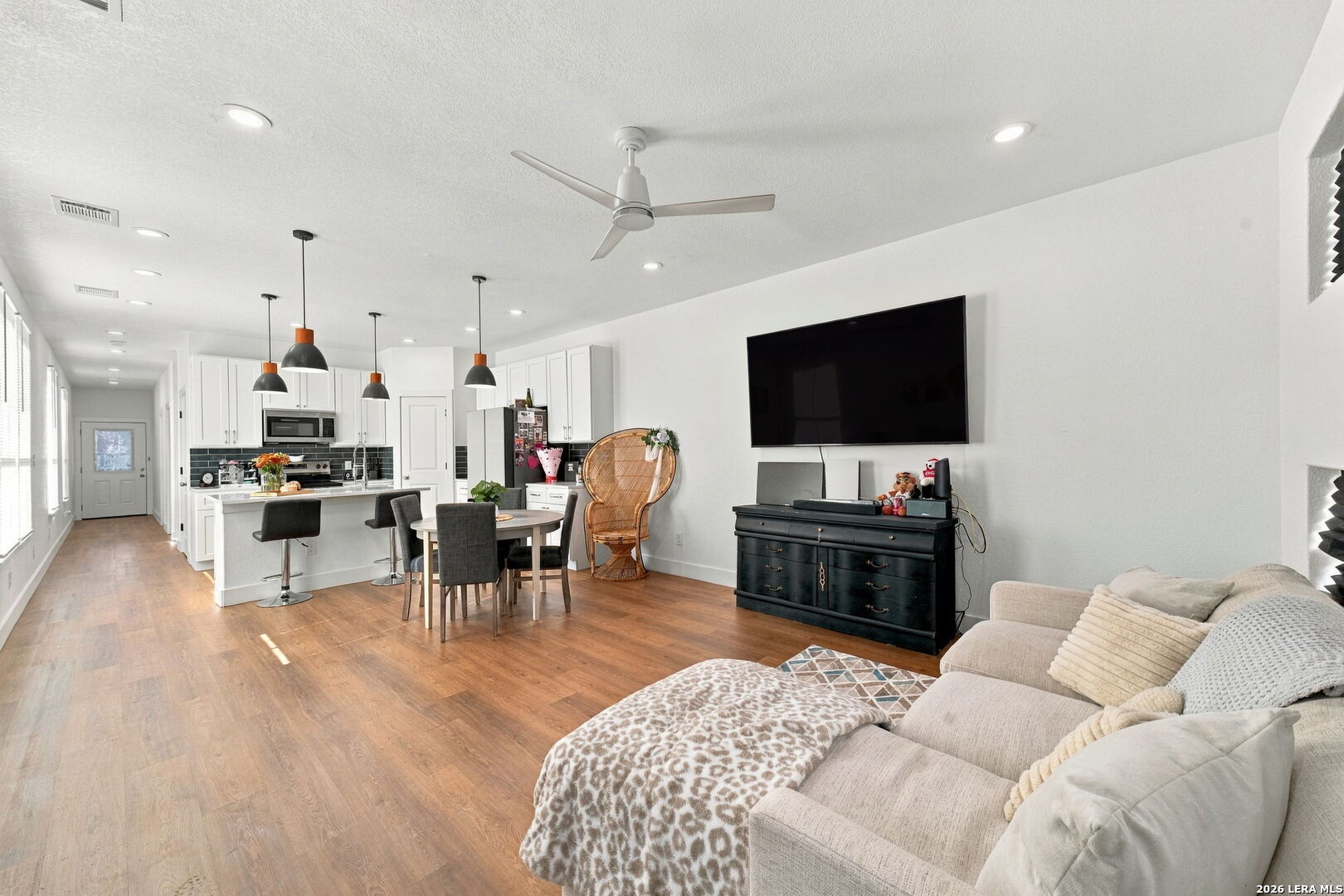 1803 W Southcross Boulevard San Antonio TX 78211
