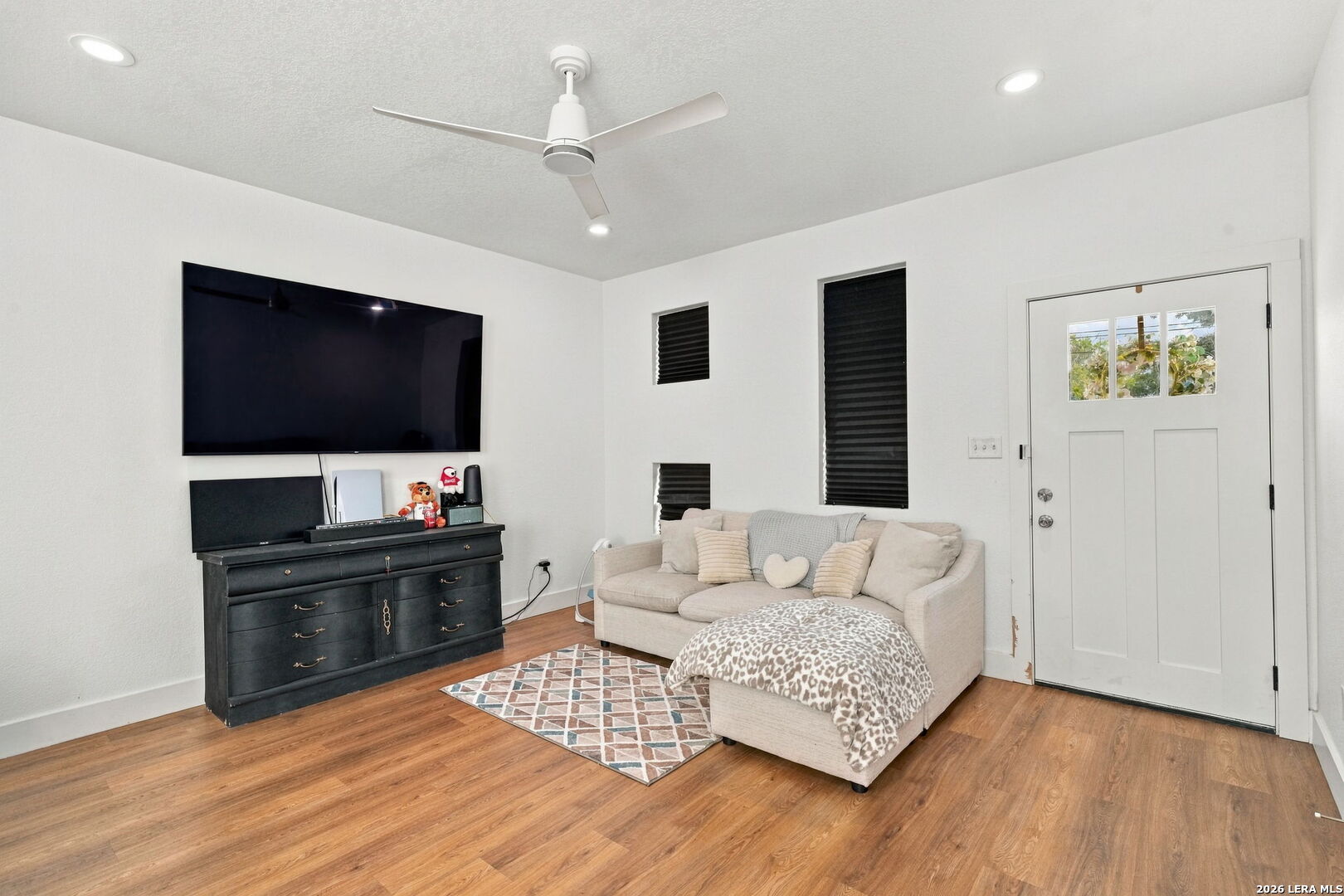 1803 W Southcross Boulevard San Antonio TX 78211