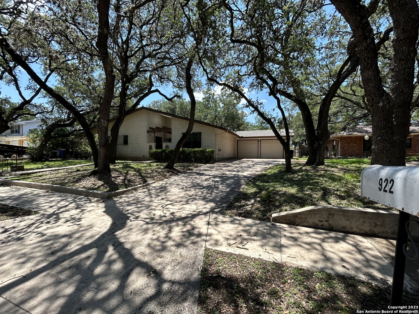 922 Fabulous Drive San Antonio TX 78213
