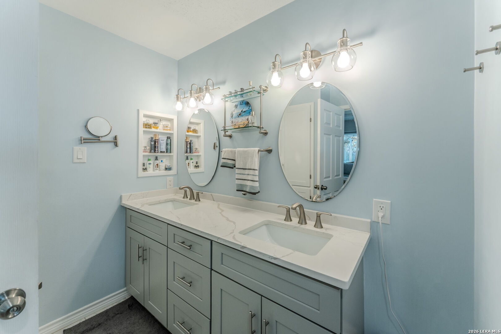 1618 New Bond Street San Antonio TX 78231