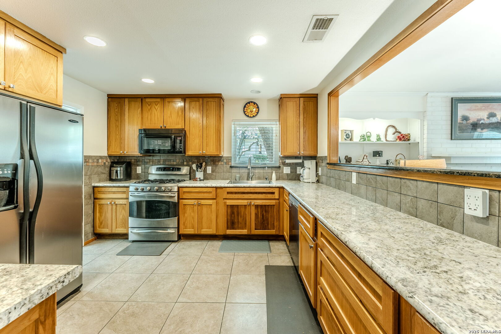 1618 New Bond Street San Antonio TX 78231
