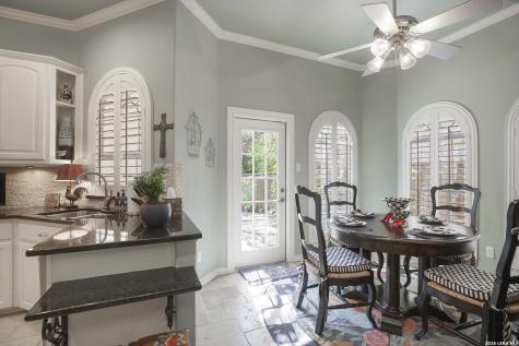 2230 Blackoak Bend San Antonio TX 78248