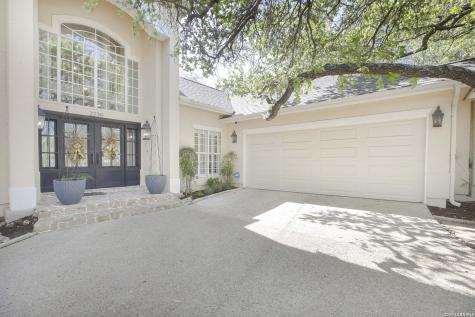 2230 Blackoak Bend San Antonio TX 78248