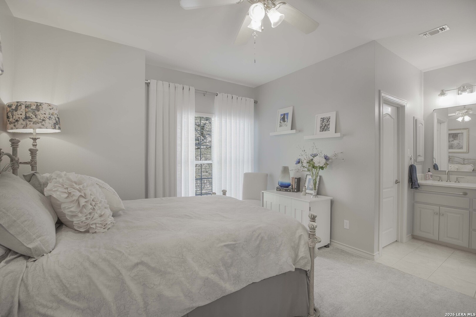 2230 Blackoak Bend San Antonio TX 78248