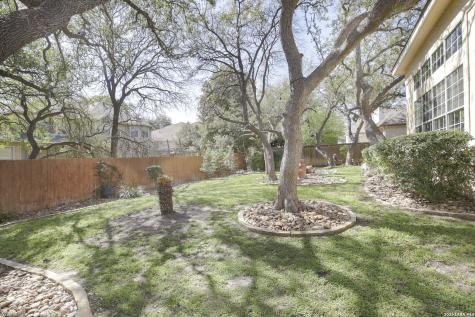 2230 Blackoak Bend San Antonio TX 78248