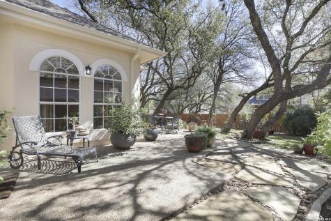 2230 Blackoak Bend San Antonio TX 78248