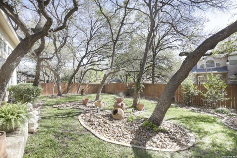 2230 Blackoak Bend San Antonio TX 78248