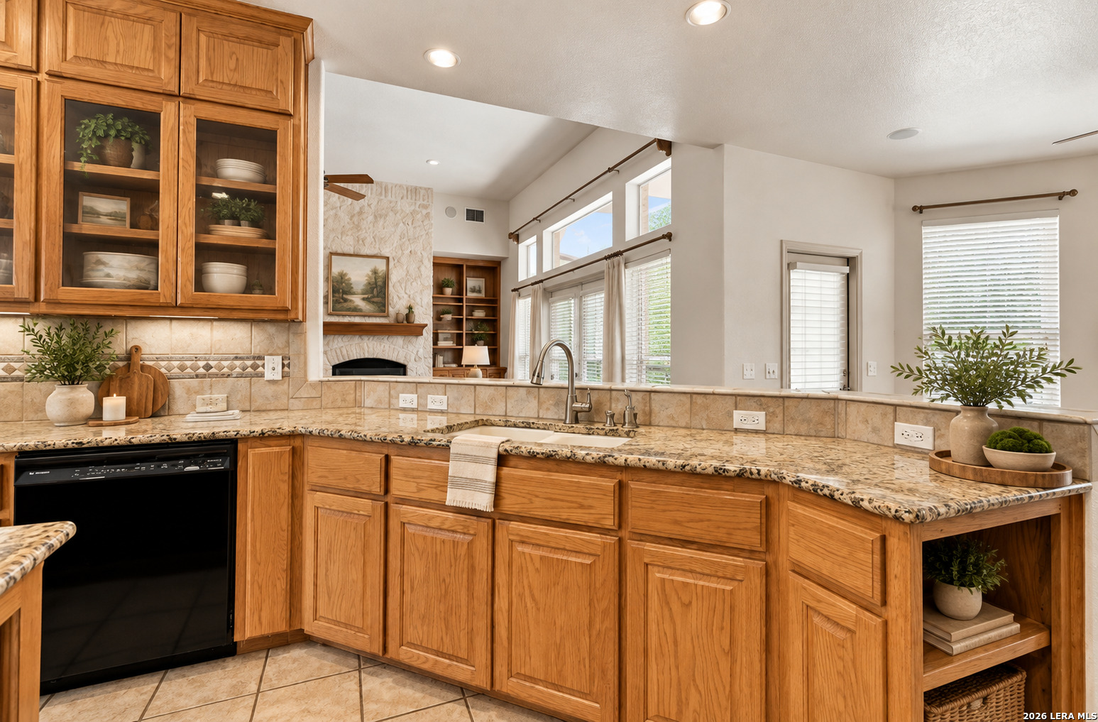 32015 Scarteen Fair Oaks Ranch TX 78015