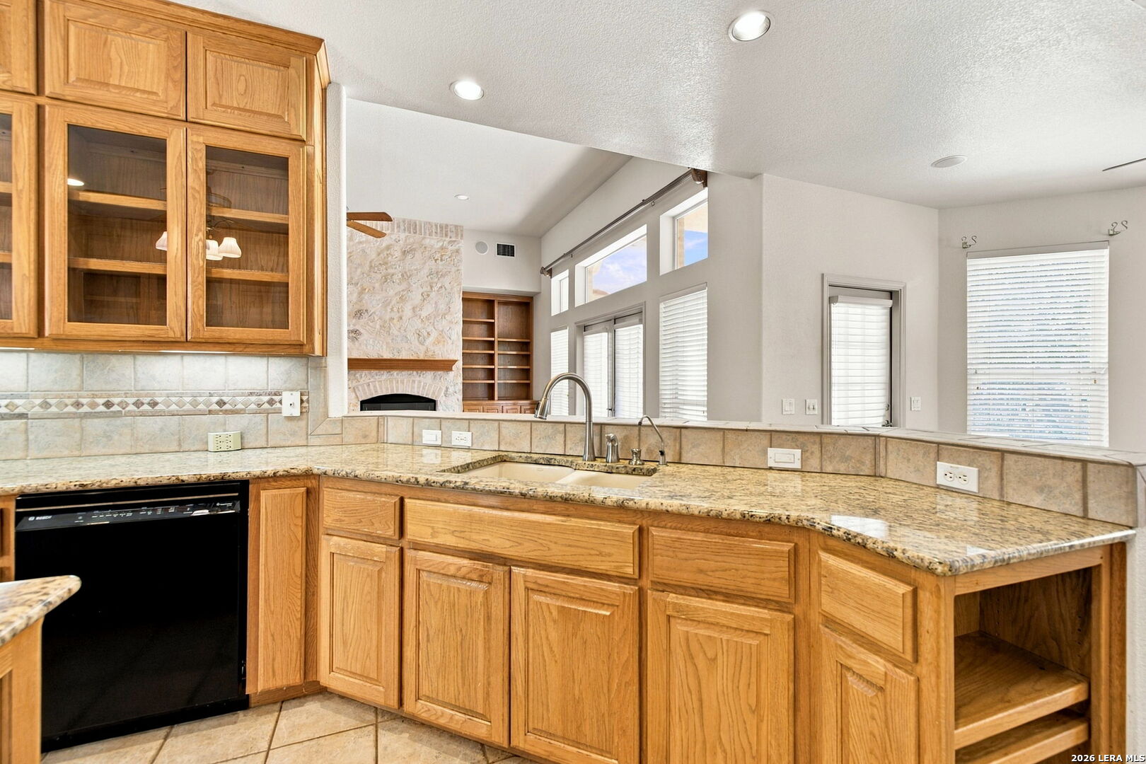32015 Scarteen Fair Oaks Ranch TX 78015
