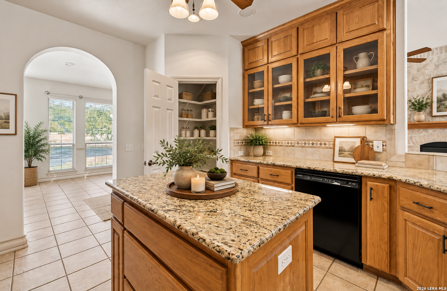 32015 Scarteen Fair Oaks Ranch TX 78015