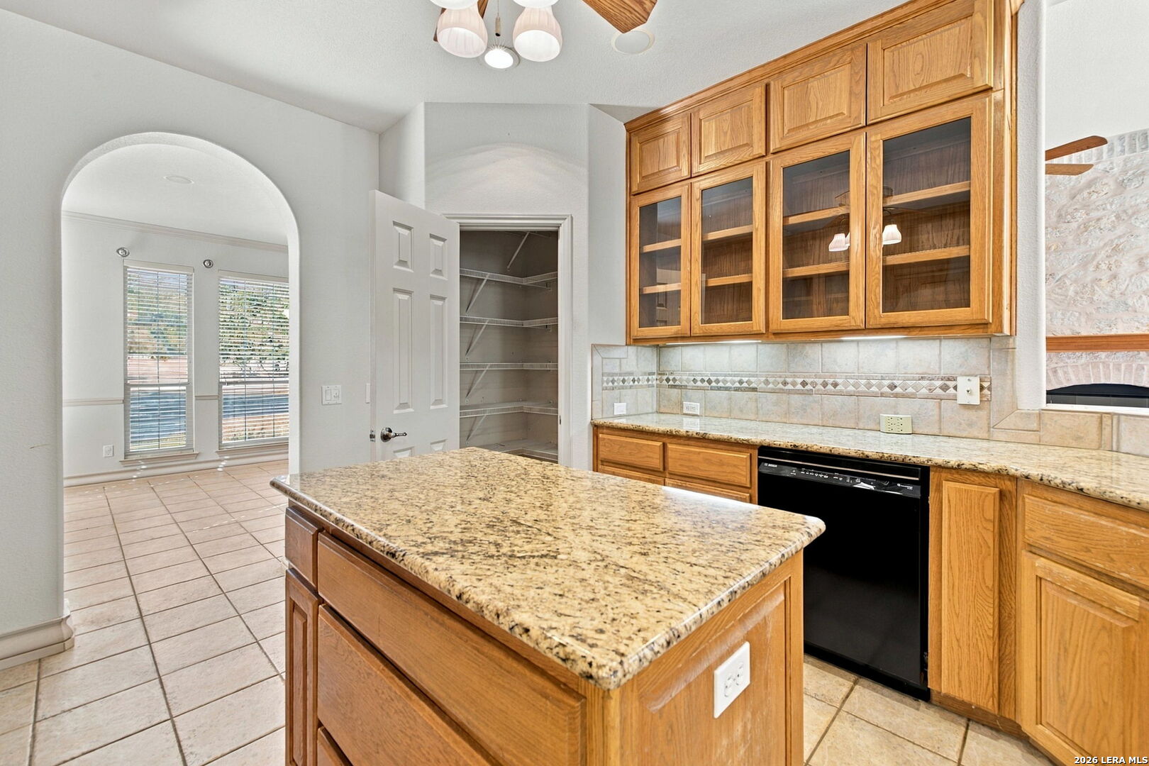 32015 Scarteen Fair Oaks Ranch TX 78015