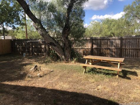 426 Paloma Drive Bandera TX 78003