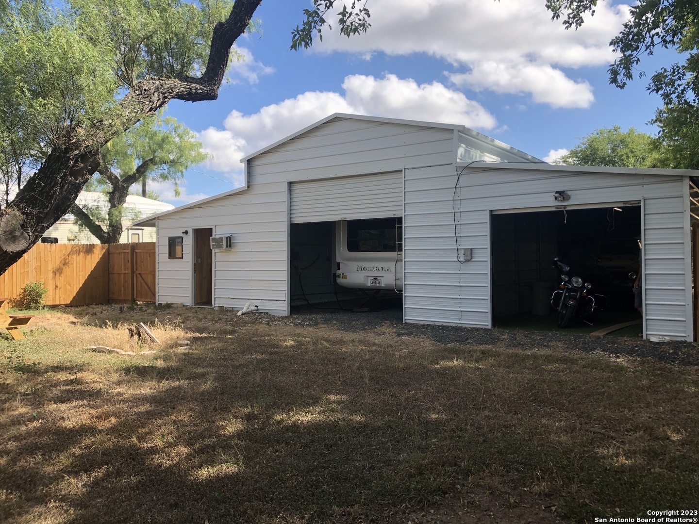 426 Paloma Drive Bandera TX 78003