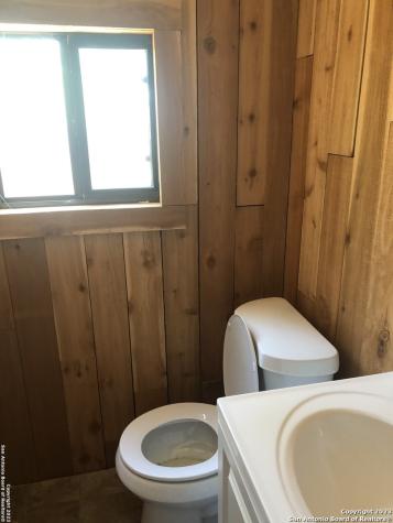 426 Paloma Drive Bandera TX 78003
