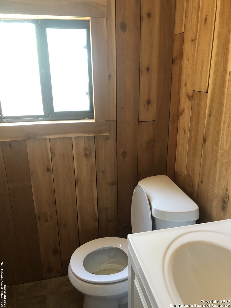 426 Paloma Drive Bandera TX 78003
