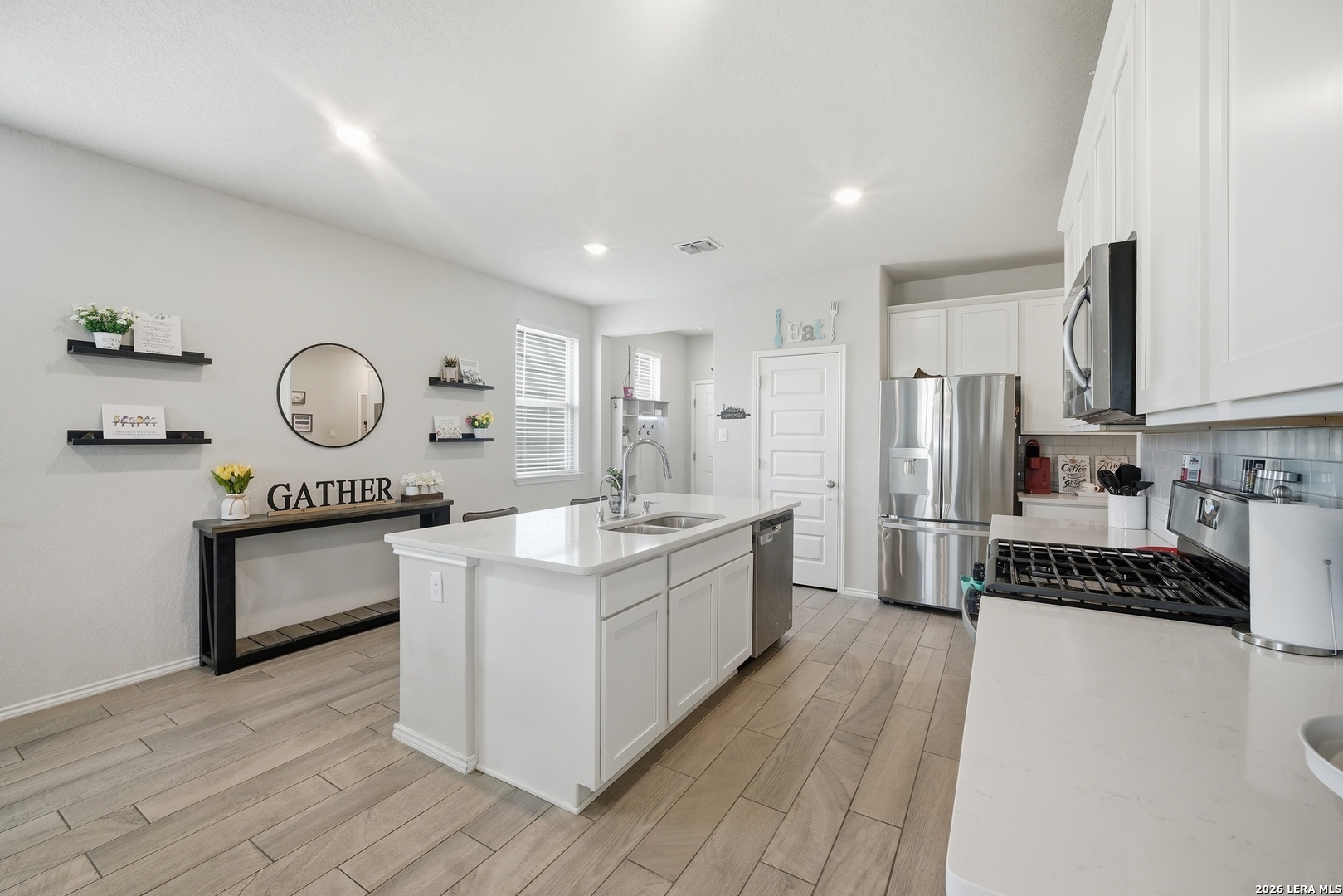 707 Blueleaf San Antonio TX 78245