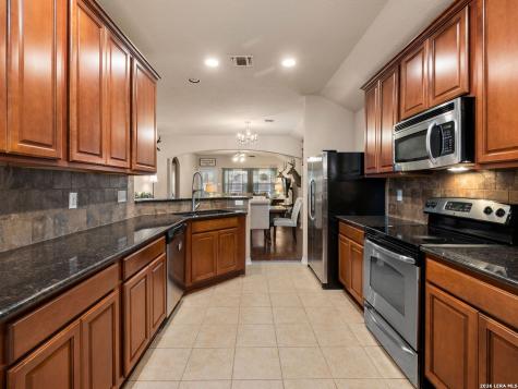 11935 Cheney Glen San Antonio TX 78254