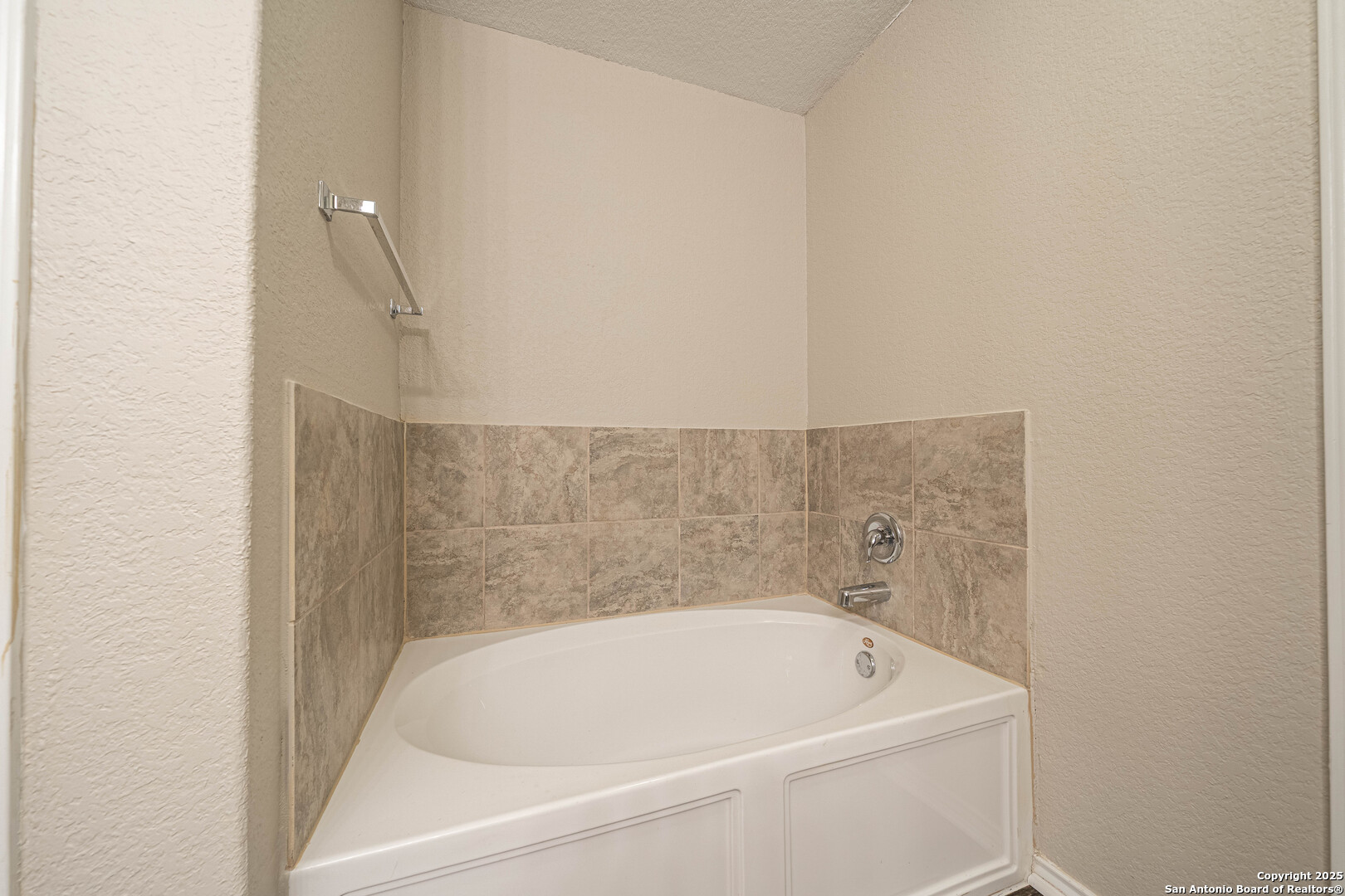 7350 Sky Blue San Antonio TX 78252