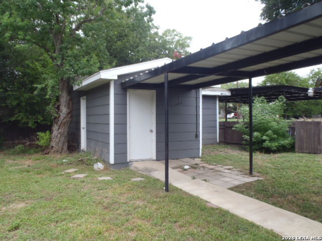 297 S Hackberry Avenue New Braunfels TX 78130
