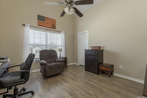 133 Grand View Floresville TX 78114