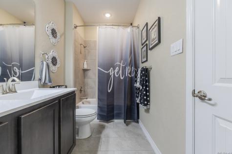 133 Grand View Floresville TX 78114