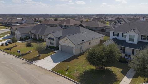 133 Grand View Floresville TX 78114