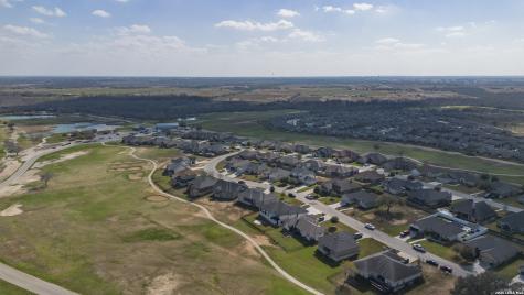 133 Grand View Floresville TX 78114