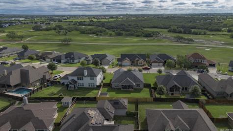 133 Grand View Floresville TX 78114