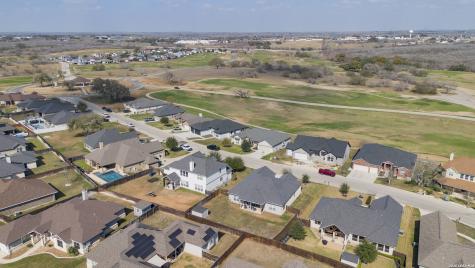 133 Grand View Floresville TX 78114