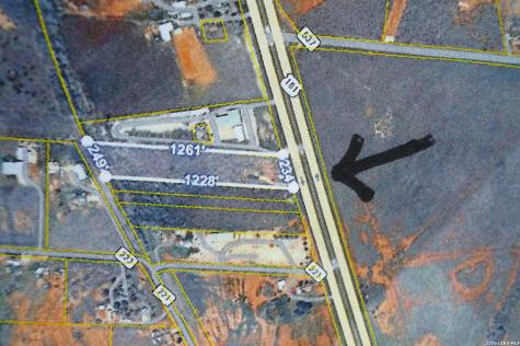 1186 Us Highway 181 Floresville TX 78114